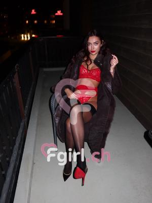 Loly - Escort in Eaux-vives
