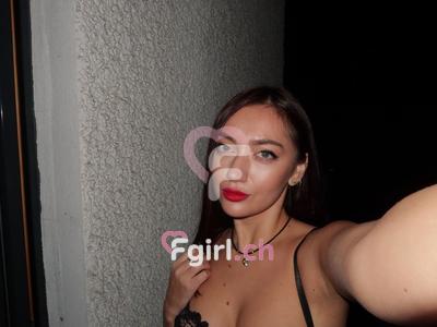 Loly - Escort in Eaux-vives