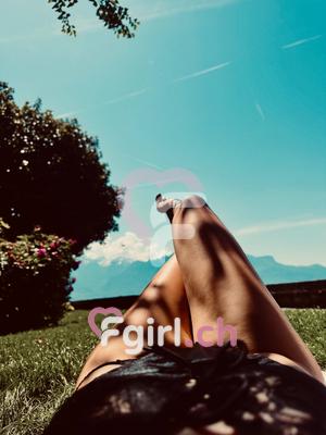 Loren Sophie - Massaggiatrice erotica a Lausanne
