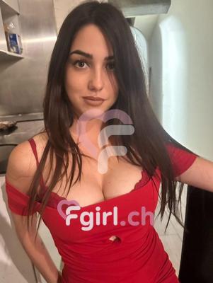 Lorena - Masseuse érotique à Riddes