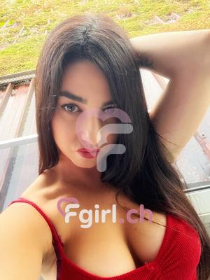 Lorena - Masseuse érotique à Riddes
