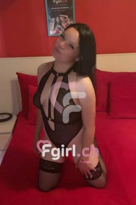 Lori - Escort in Fribourg
