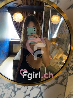 Lorie - Escort à Genève