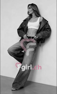 Lorie - Escort à Fribourg
