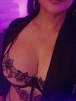 Loubna - Escort en Genève
