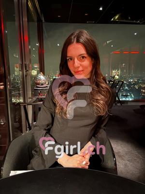 Louise Elite - Escort a Genève
