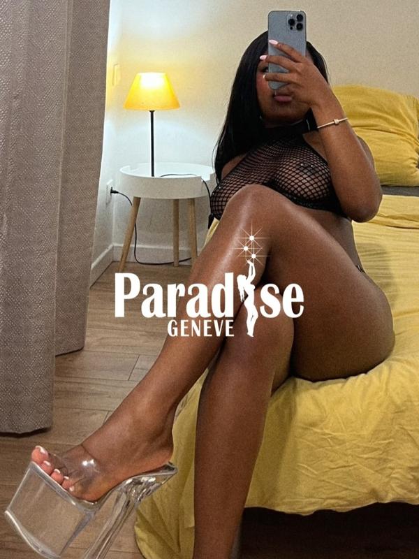 Loujane - Escort in Carouge
