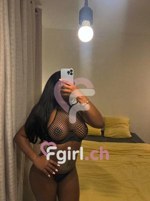 Loujane - Escort in Carouge
