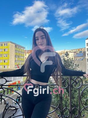 Lucia - Escort in Genf
