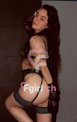 Lucia - Escort in Genf
