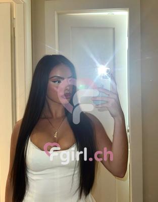 Lucía - Escort in Eaux-vives