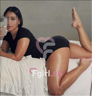 Lucia - Escort à Romont
