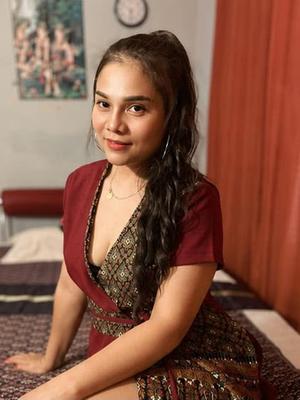 Lucky - Erotische Masseurin in Lausanne
