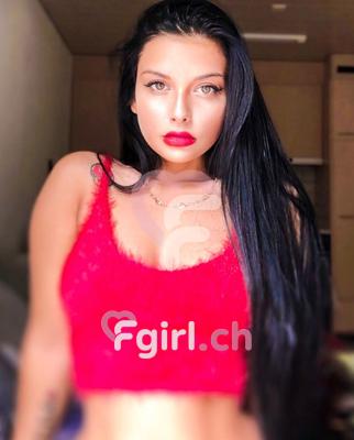 Lucy - Erotic masseuse in Bulle
