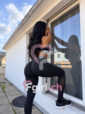 Lucy - Escort en Genève
