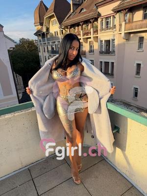 Lucy - Escort en Genève
