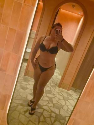 Lucy - Escort a Cornavin
