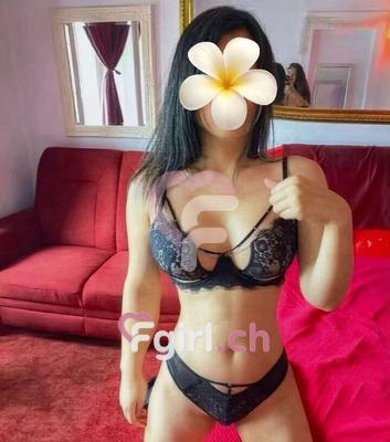 Lucy - Escort in Moudon

