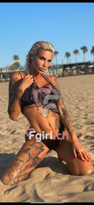 Lucy - Escort en Genève
