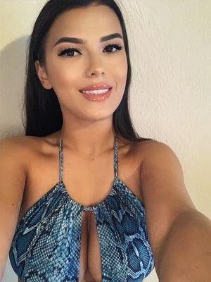 Lucy Massage - Masseuse érotique à Martigny
