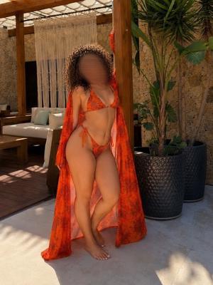 Lujain - Escort a Genève
