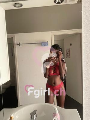Luna - Escort in Geneva
