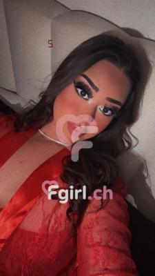 Luna - Masseuse érotique à Genève
