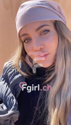 Luna - Escort in Neuenburg