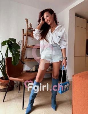 Luna - Escort à Lausanne
