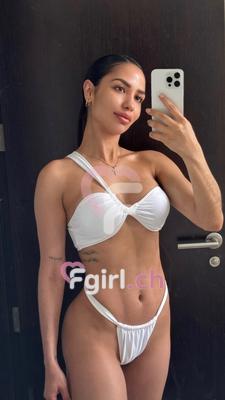 Luna - Escort à Lausanne