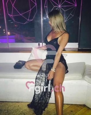Luna - Escort in Yverdon-les-Bains
