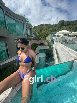 Luna - Escort à Vevey
