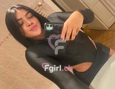 Luna - Escort à Genève