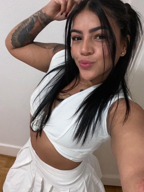 Luna - Escort à Genève
