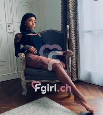 Luna - Escort en Genève
