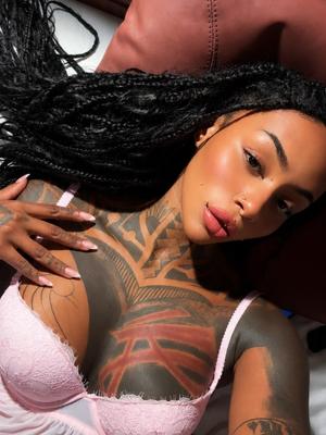 Luna - Escort à Genève
