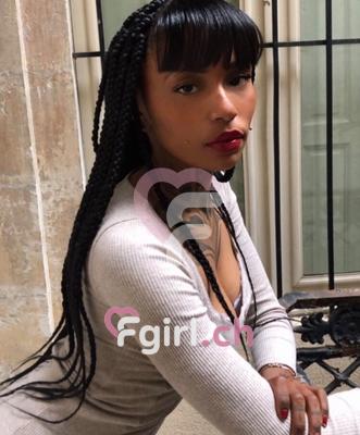 Luna - Escort en Genève

