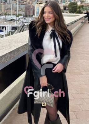 Luna - Escort in Lausanne
