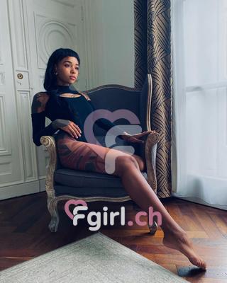 Luna - Escort en Genève
