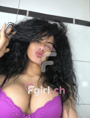 Luz - Escort in Vevey