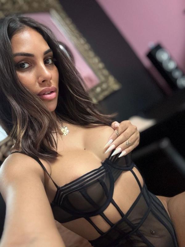 Lya - Escort à Lausanne
