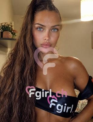 Lya - Masseuse érotique à Martigny