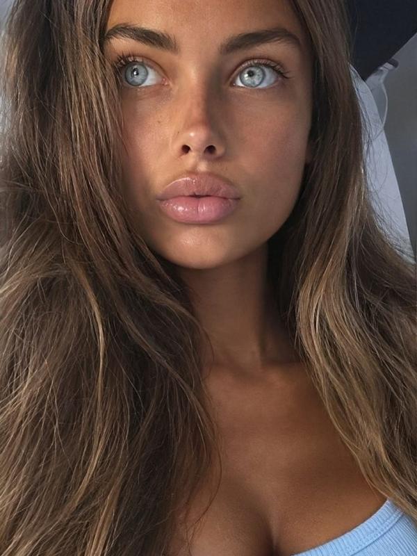 Lya - Masseuse érotique à Martigny
