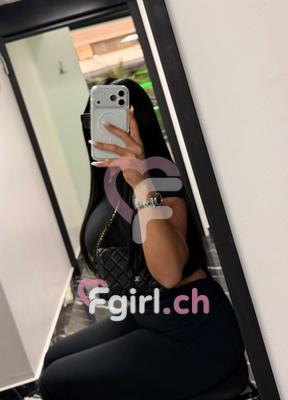 Lyna - Escort in Yverdon-les-bains
