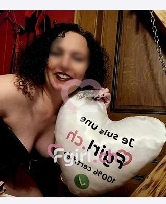 Lynda - Masseuse érotique à La Chaux-de-Fonds