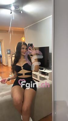 Mafe - Escort in Plainpalais

