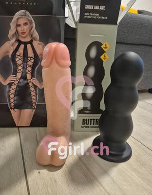 Maitresse Belle - Dominatrice BDSM à Sion
