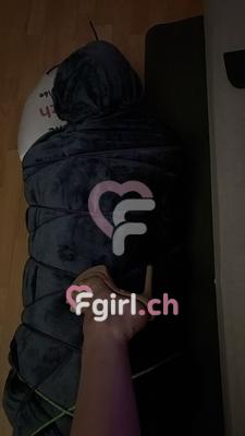 Maîtresse Elo - Dominatrice BDSM à Yverdon-les-Bains
