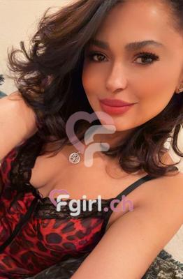 Malee - Escort in Genf
