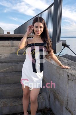 Manel - Escort à Neuchâtel

